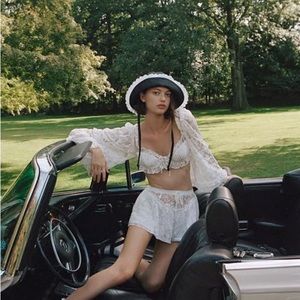 Elegant White Lace Women's Set